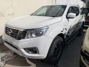 Nissan Navara 2016 Off white for sale