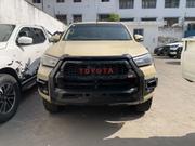 Toyota Hilux 2017 Yellow for sale