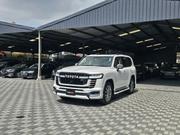 New Toyota Land Cruiser 2024 Off white for sale