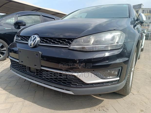 Volkswagen Golf Alltrack TSI S AWD 4MOTION 2017 Matt Black