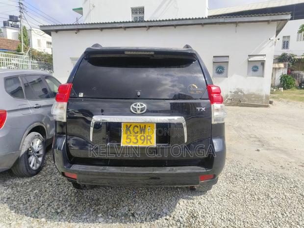 Toyota Land Cruiser Prado 2012 Black