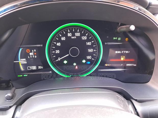 Honda Fit Shuttle 1.5 Hybrid 2WD 2018 Black
