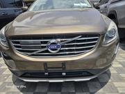 Volvo XC60 2017 Gold for sale