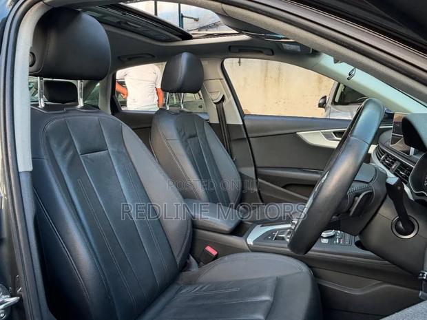 Audi A4 2.0T Premium AWD quattro 2017 Blue