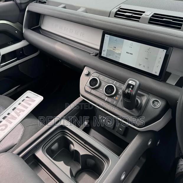 Land Rover Defender 110 First Edition 4x4 2020 Green