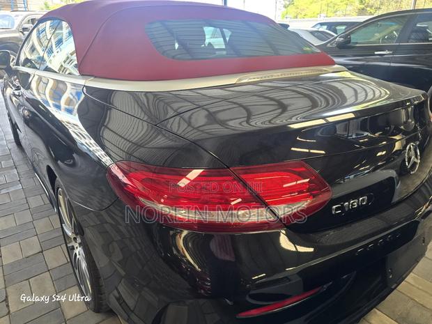 Mercedes-Benz C180 2018 Matt Black