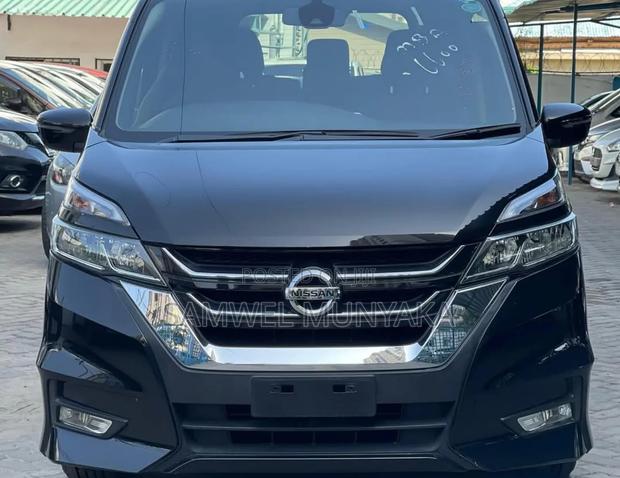 Nissan Serena 2017 Black