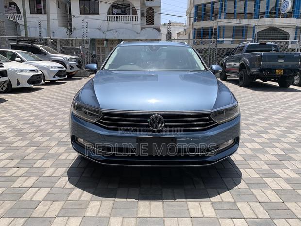 Volkswagen Passat 2017 Blue