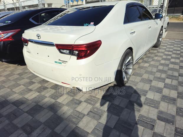 Toyota Mark X 2017 White