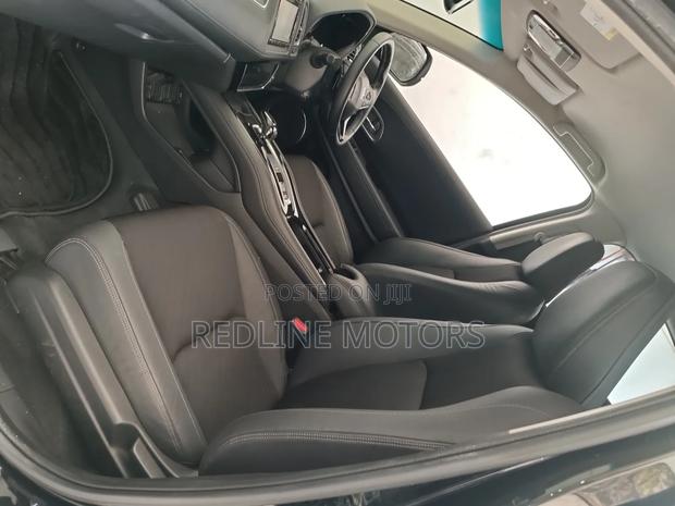 Honda Vezel 2018 Black