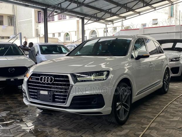 Audi Q7 3.0T Premium AWD quattro 2017 Pearl