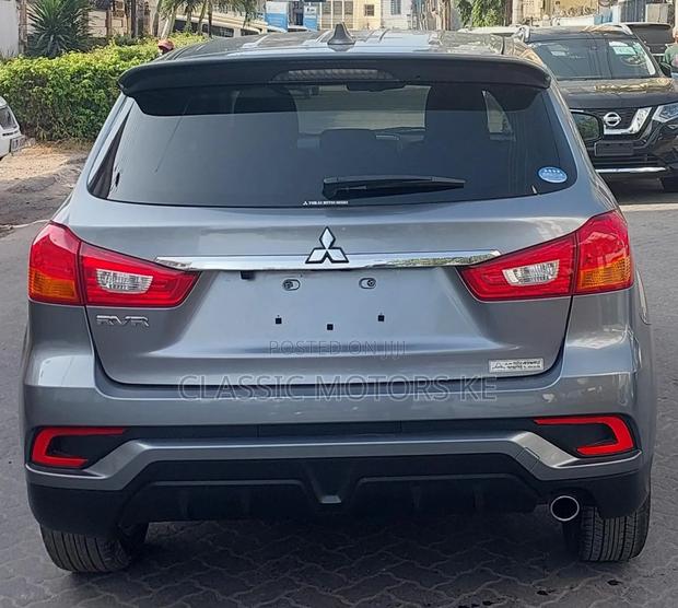 Mitsubishi RVR 2018 Gray