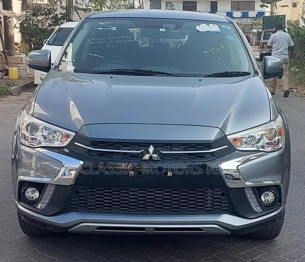 Mitsubishi RVR 2018 Gray