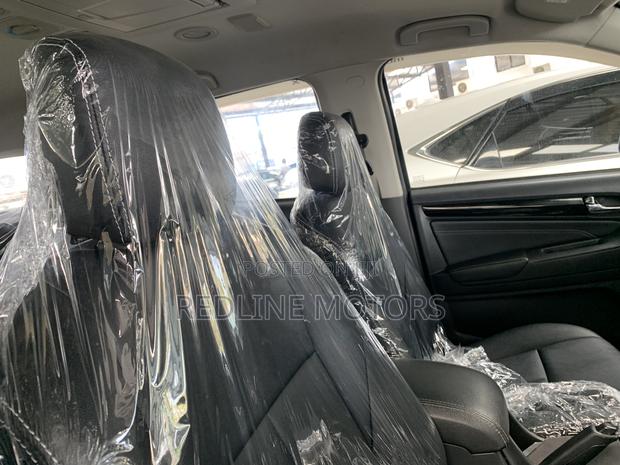 Isuzu MU-X 2016 Pearl