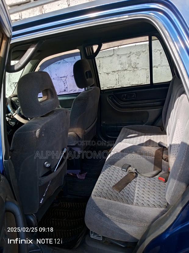 Honda CR-V 1998 Blue