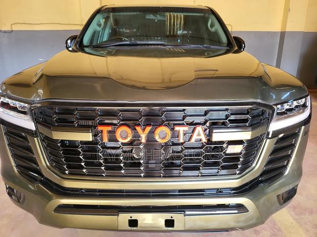 Toyota Land Cruiser 2021 Green
