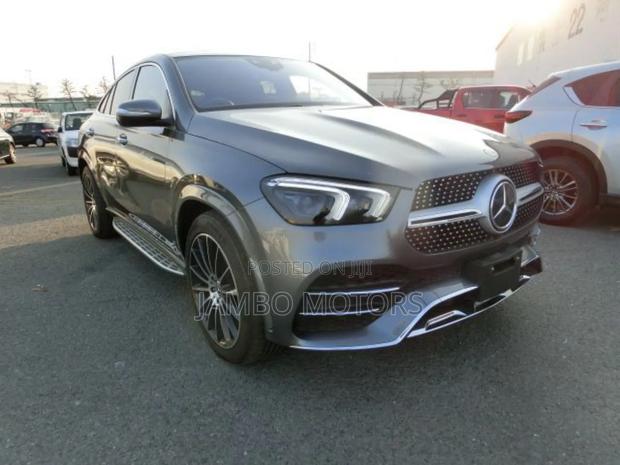Mercedes-Benz GLE-Class GLE 400d 4MATIC 2021 Gray
