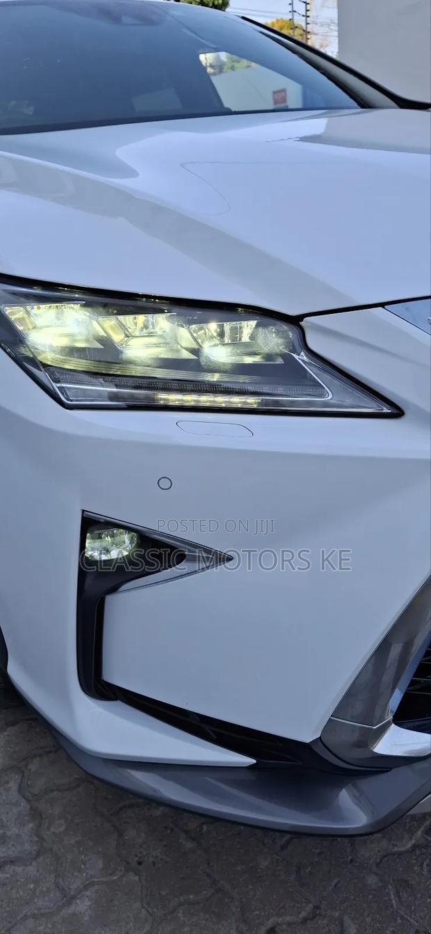 Lexus RX 300 2WD 2018 White