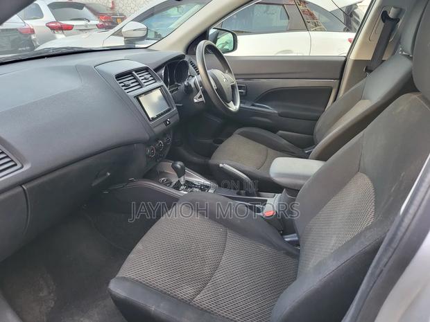 Mitsubishi RVR 2019 Silver