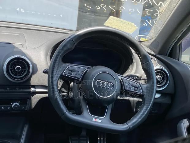 Audi A3 2.0T Premium FWD Sedan 2018 Gray