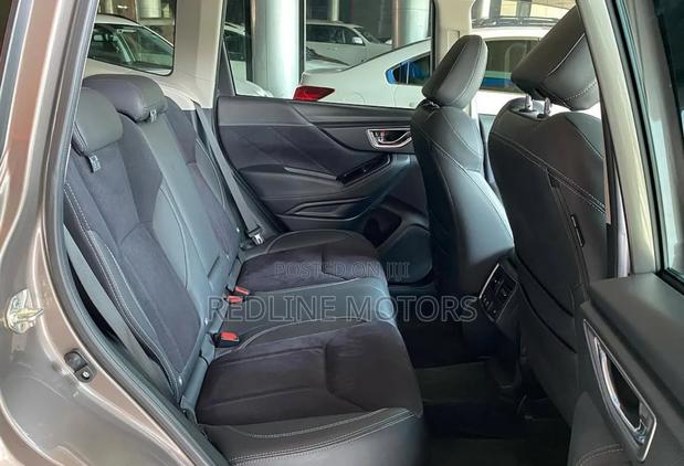 Subaru Forester Base 2022 Brown