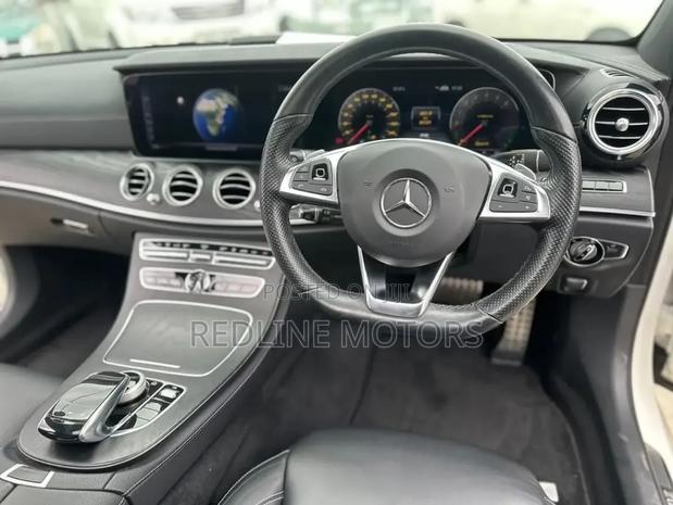 Mercedes-Benz E350e 2019 Pearl