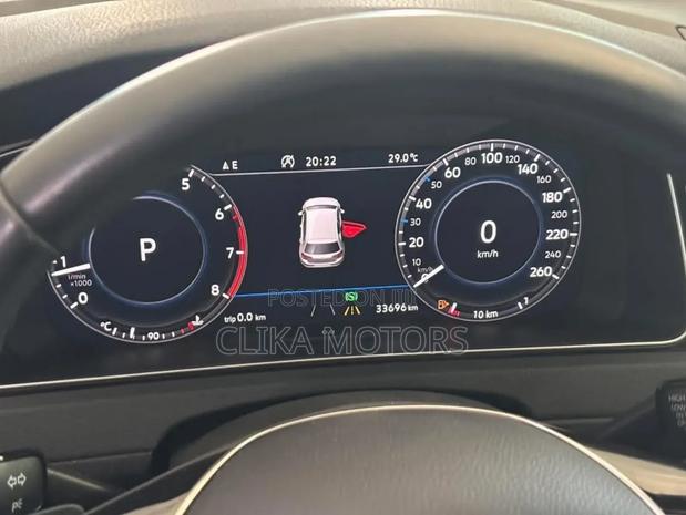 Volkswagen Golf Variant 2018 White