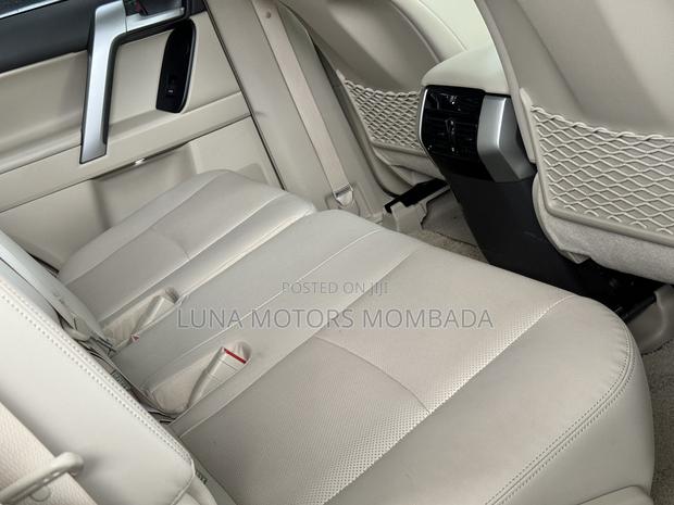 Toyota Land Cruiser Prado 2.8 2018 Black