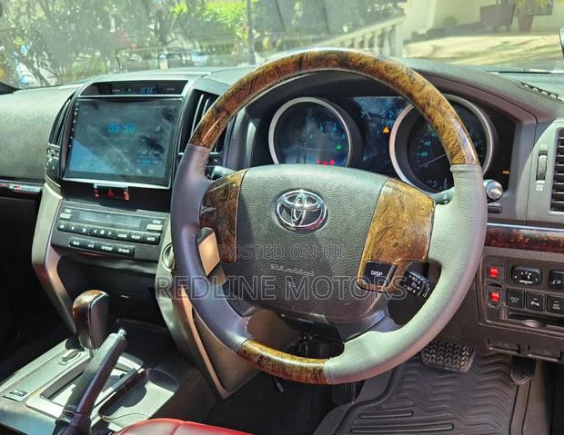 Toyota Land Cruiser 2009 Black