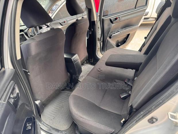 Toyota Corolla Fielder 2016 Silver