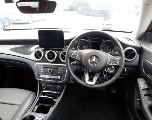 Mercedes-Benz CLA-Class CLA 180 Sedan 2019 Black