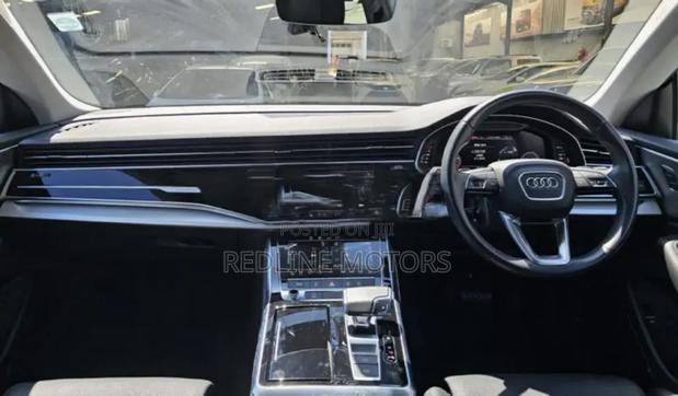 Audi Q8 3.0T Premium AWD quattro 2019 Black