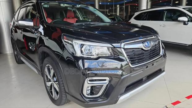 Subaru Forester 2019 Black