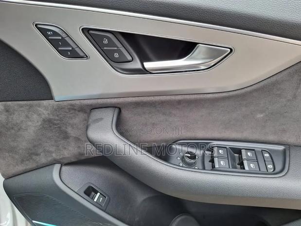 Audi Q8 3.0T Premium AWD quattro 2019 Pearl