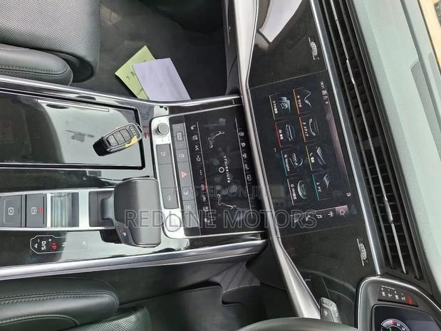 Audi Q8 3.0T Premium AWD quattro 2019 Pearl