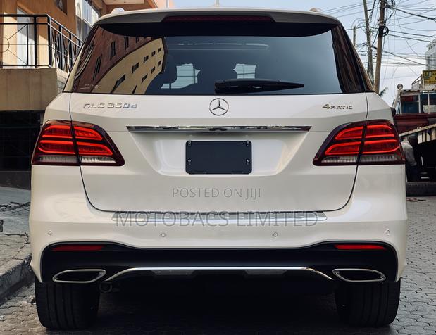 Mercedes-Benz GLE-Class GLE 350d 4MATIC 2018 Pearl