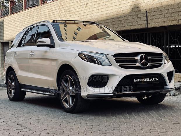 Mercedes-Benz GLE-Class GLE 350d 4MATIC 2018 Pearl