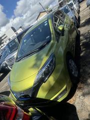 Nissan Note 2017 Yellow for sale