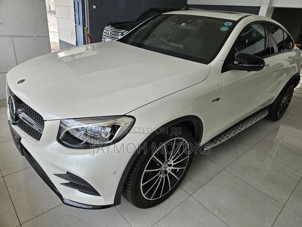 Mercedes-Benz GLC-Class 2019 White