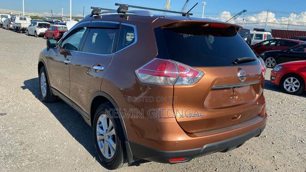 Nissan X-Trail 2018 Brown