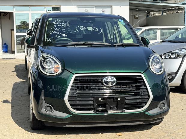 Toyota Passo 2019 Green