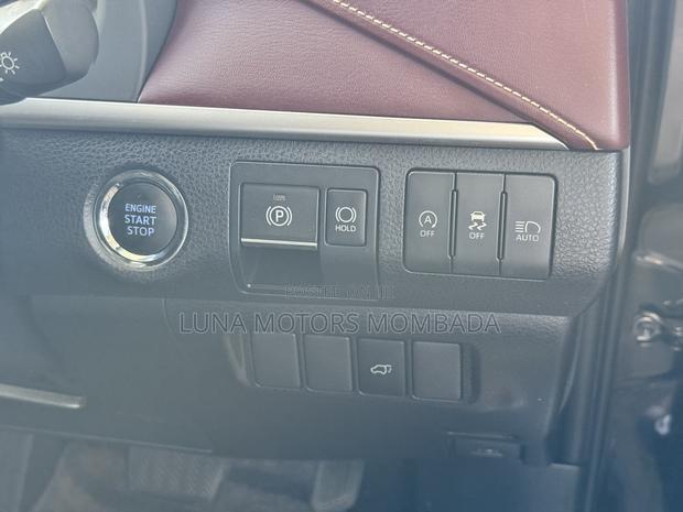 Toyota Harrier 2019 Black
