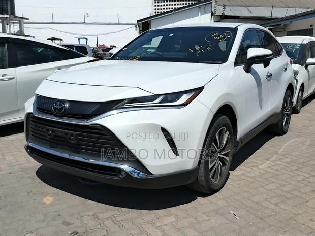 Toyota Harrier 2023 White