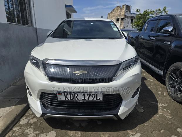 Toyota Harrier 2017 White