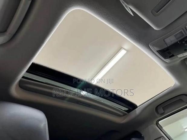 Toyota Land Cruiser Prado 2.7 2019 Black