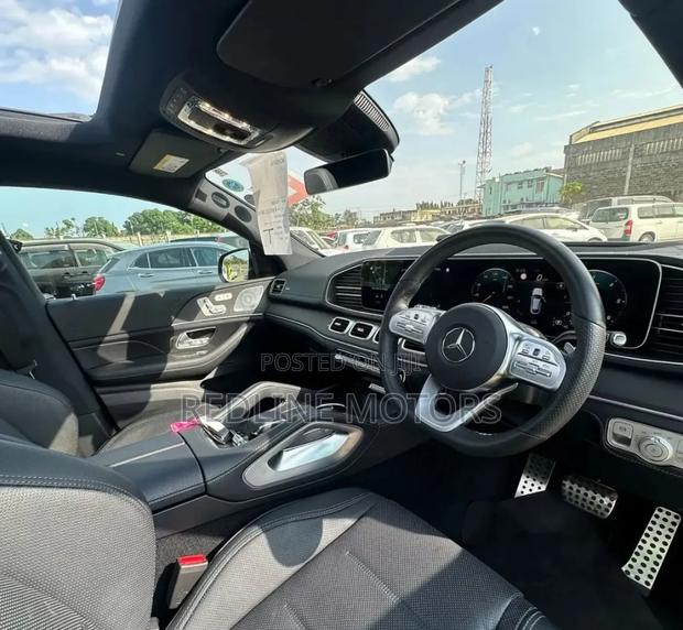 Mercedes-Benz GLE-Class GLE 400d 4MATIC 2021 Gray