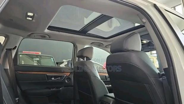 Honda CR-V EX FWD 2019 White