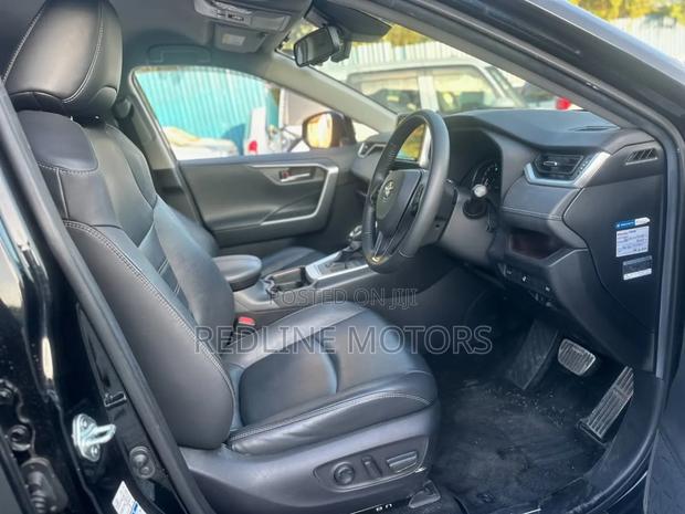 Toyota RAV4 2020 Black