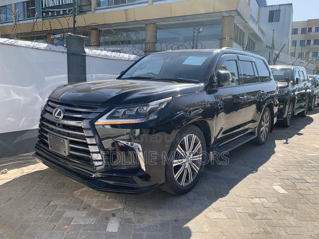 Lexus LX 570 (5 seats) AWD 2016 Matt Black