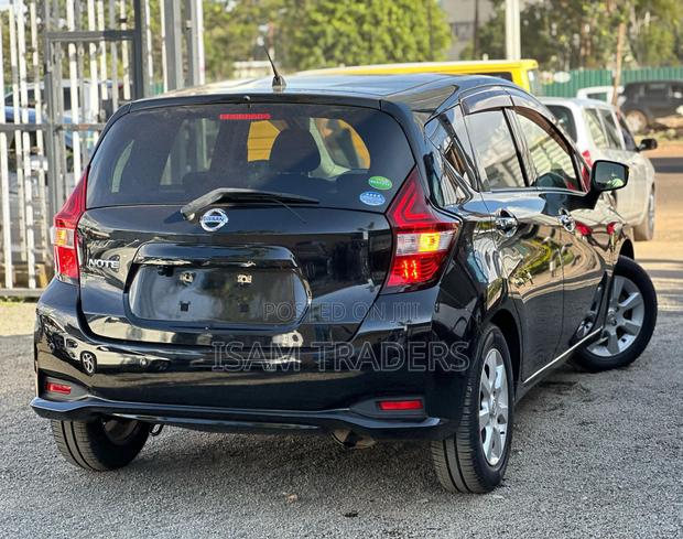 Nissan Note 1.2 Hybrid 2018 Black